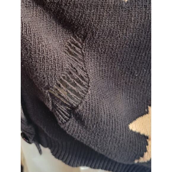 Womans Sweater Olivia Sky Star Graphic Knit Distressed Hobo Button Cardigan Sz L - Picture 10 of 11